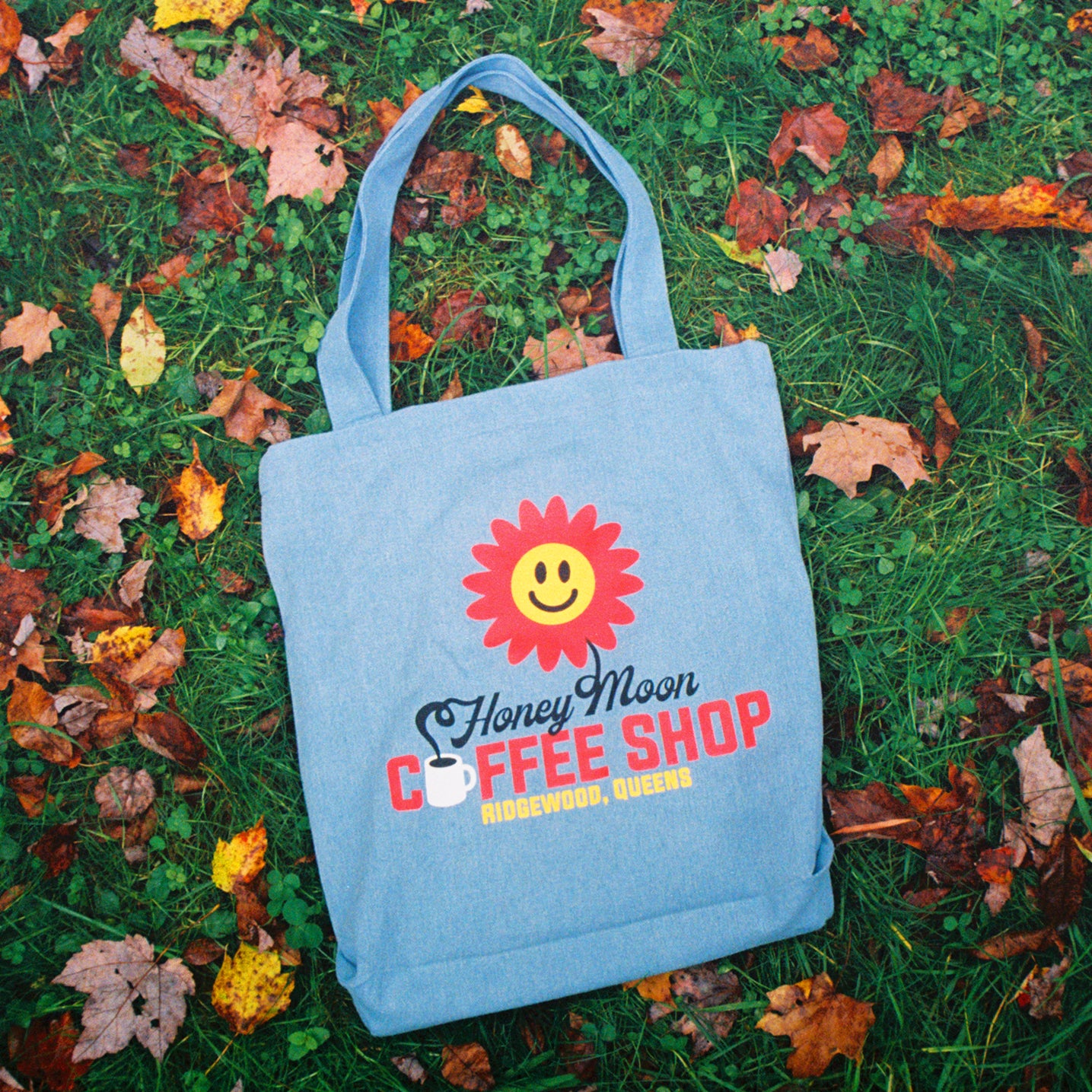 Moon Hand-Knotted Tote Bag Espresso main image 1